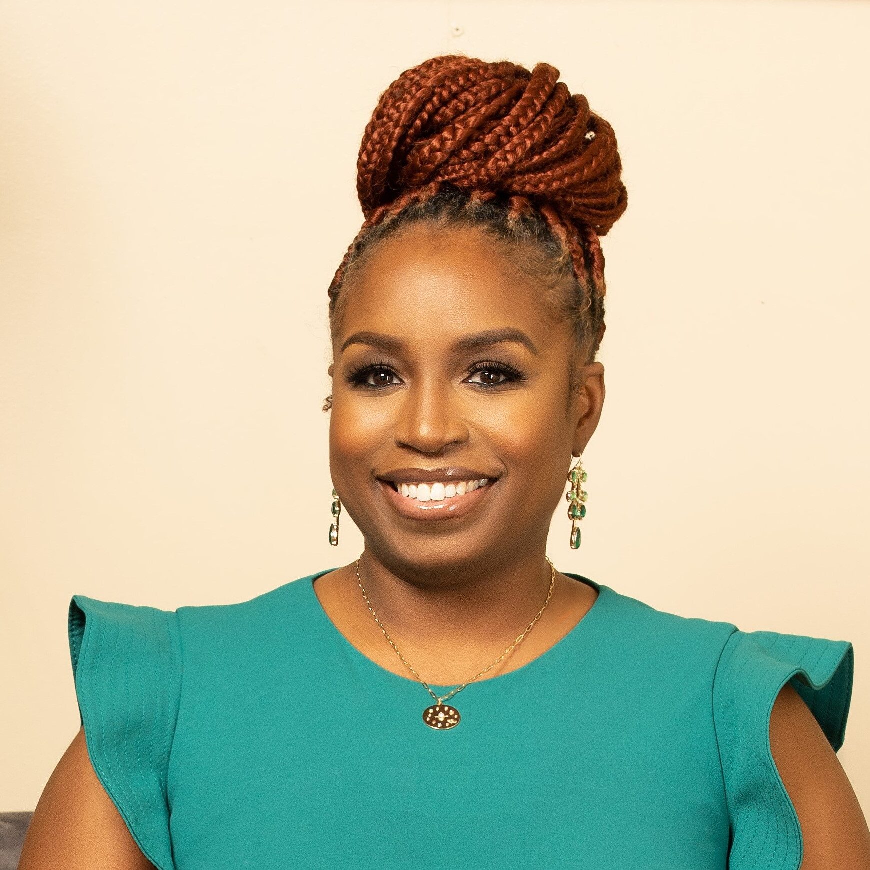 Darlene Davis Goodwine Headshot (1)